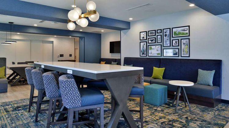Hampton Inn by Hilton Cedar Falls Restaurant