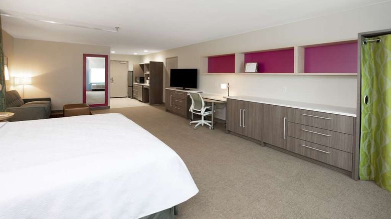 <b>Home2 Suites IAH Airport Beltway 8 Room</b>. Images powered by <a href="https://iceportal.shijigroup.com/" title="IcePortal" target="_blank">IcePortal</a>.