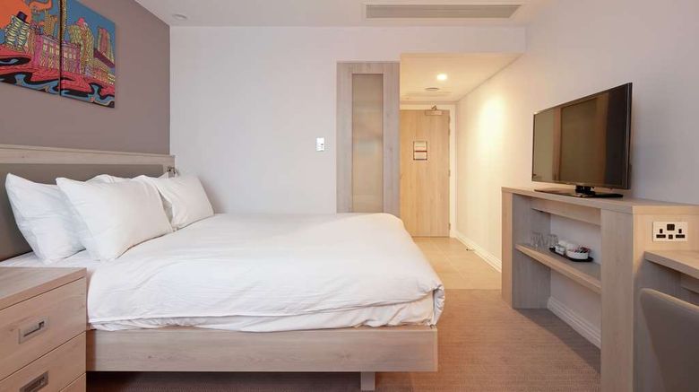 <b>Hampton by Hilton Leeds City Centre Room</b>. Images powered by <a href="https://iceportal.shijigroup.com/" title="IcePortal" target="_blank">IcePortal</a>.
