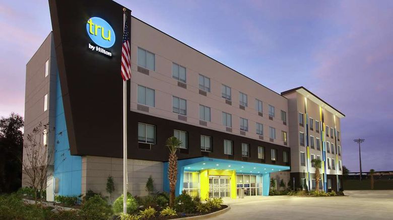 <b>Tru by Hilton Mobile Exterior</b>. Images powered by <a href="https://iceportal.shijigroup.com/" title="IcePortal" target="_blank">IcePortal</a>.