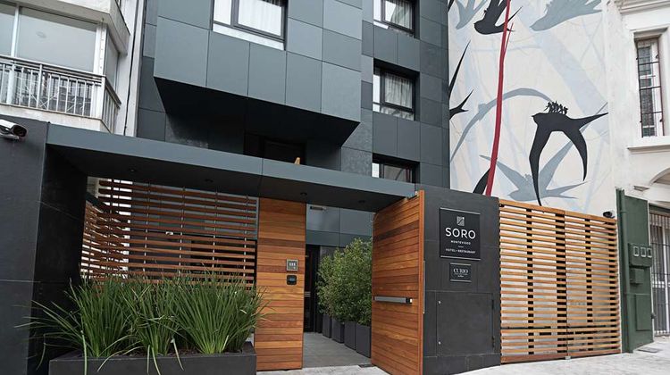 SORO Montevideo, Curio Collection Exterior
