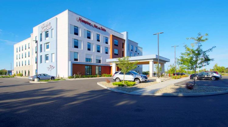 Hampton Inn & Suites Portland West Exterior