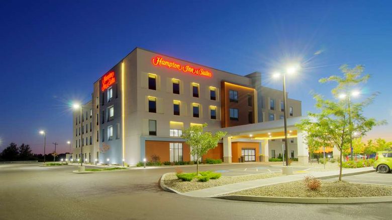 <b>Hampton Inn & Suites Portland West Exterior</b>. Images powered by <a href="https://iceportal.shijigroup.com/" title="IcePortal" target="_blank">IcePortal</a>.