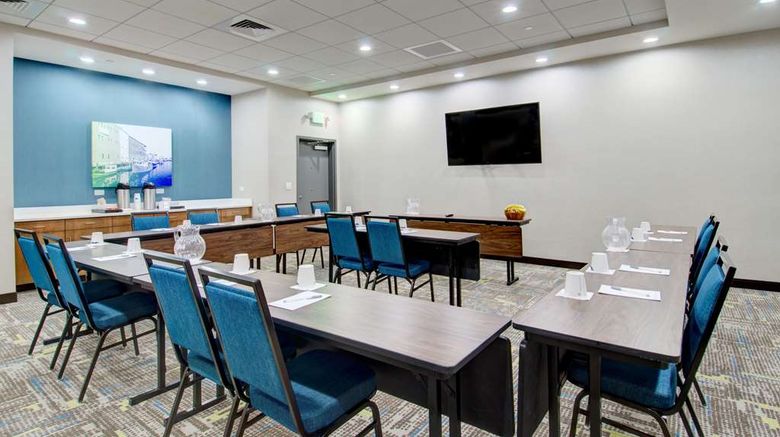 <b>Hampton Inn & Suites Portland West Meeting</b>. Images powered by <a href="https://iceportal.shijigroup.com/" title="IcePortal" target="_blank">IcePortal</a>.