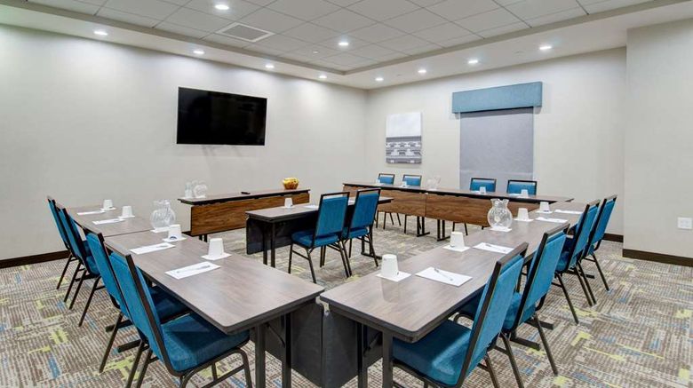 <b>Hampton Inn & Suites Portland West Meeting</b>. Images powered by <a href="https://iceportal.shijigroup.com/" title="IcePortal" target="_blank">IcePortal</a>.