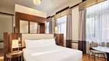 DoubleTree by Hilton Trieste Room
