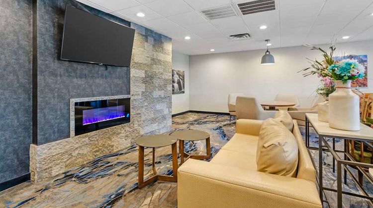 Best Western Plus Beckley Inn Lobby
