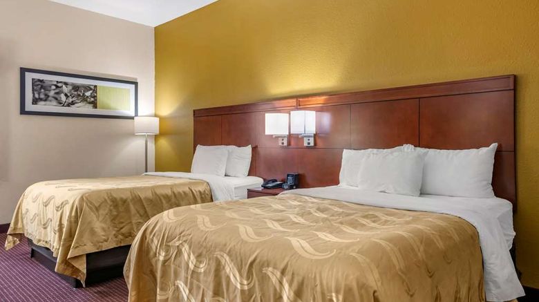 <b>Quality Inn Zephyrhills Room</b>. Images powered by <a href="https://iceportal.shijigroup.com/" title="IcePortal" target="_blank">IcePortal</a>.