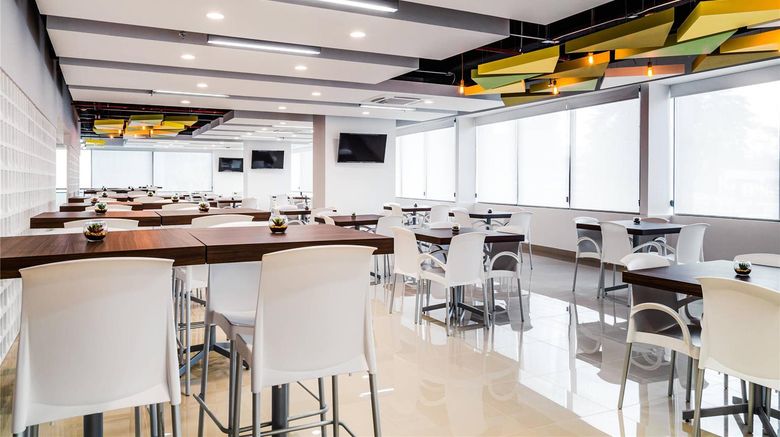 <b>Sleep Inn Mexico City Restaurant</b>. Images powered by <a href="https://iceportal.shijigroup.com/" title="IcePortal" target="_blank">IcePortal</a>.