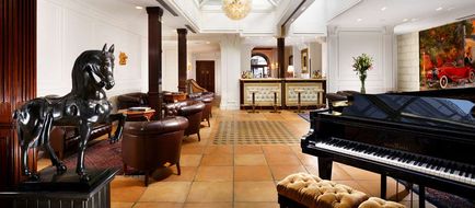 Hotel Pierre Milano Lobby