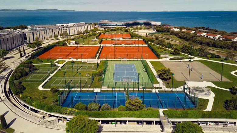 <b>Sunnyside Apartments Petrcane Recreation</b>. Images powered by <a href="https://iceportal.shijigroup.com/" title="IcePortal" target="_blank">IcePortal</a>.