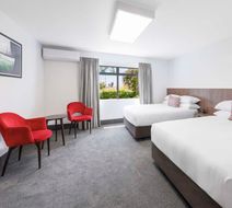 JetPark Hamilton Hotel-Conference Centre Room