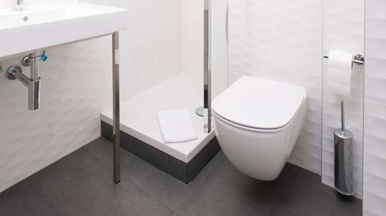 <b>Hotel Icone Room</b>. Images powered by <a href="https://iceportal.shijigroup.com/" title="IcePortal" target="_blank">IcePortal</a>.
