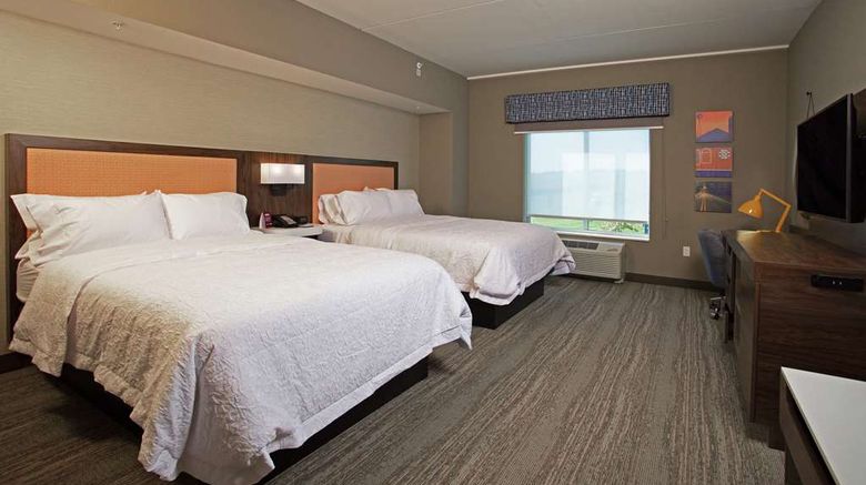 <b>Hampton Inn & Suites Kutztown Room</b>. Images powered by <a href="https://iceportal.shijigroup.com/" title="IcePortal" target="_blank">IcePortal</a>.