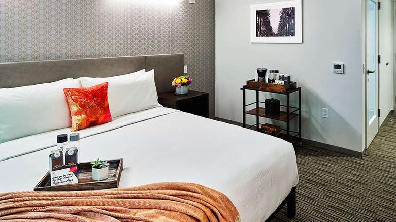 <b>Hotel Mariposa Los Angeles Room</b>. Images powered by <a href="https://iceportal.shijigroup.com/" title="IcePortal" target="_blank">IcePortal</a>.