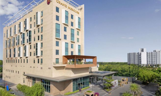 Grand Mercure Gandhinagar Gift City Exterior