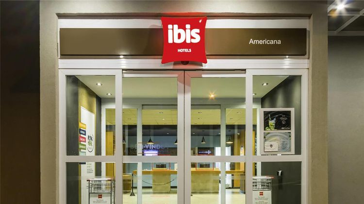 Ibis Americana Exterior