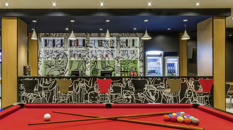 Ibis Americana Exterior