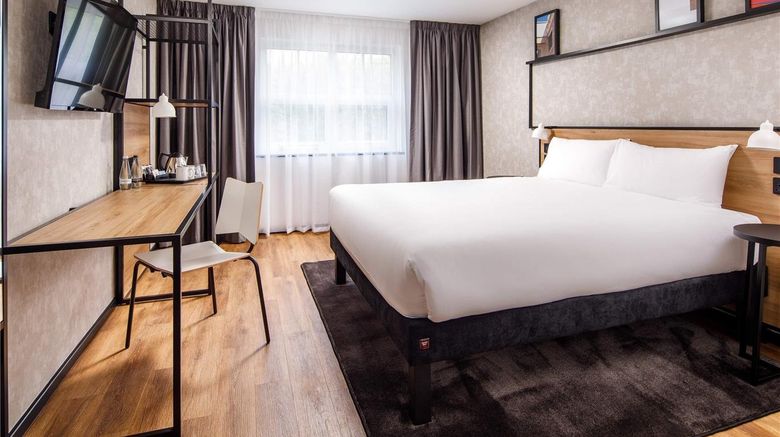 <b>Ibis Wakefield East Castleford Room</b>. Images powered by <a href="https://iceportal.shijigroup.com/" title="IcePortal" target="_blank">IcePortal</a>.