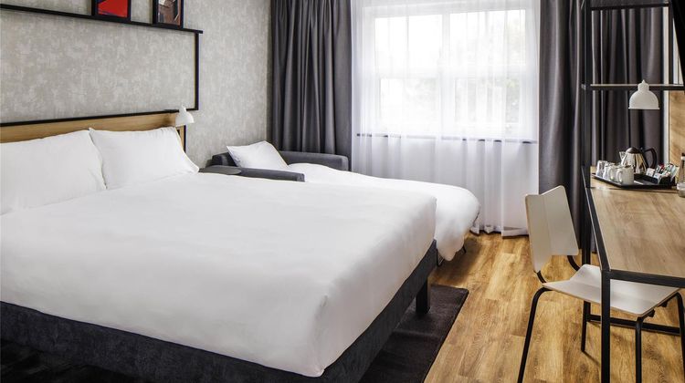 Ibis Wakefield East Castleford Room