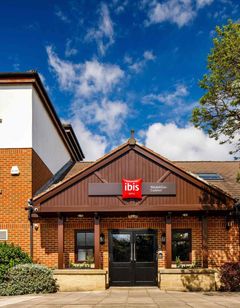 Ibis Wakefield East Castleford