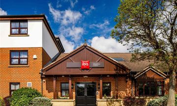 Ibis Wakefield East Castleford