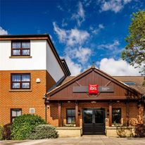 Ibis Wakefield East Castleford