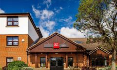 Ibis Wakefield East Castleford