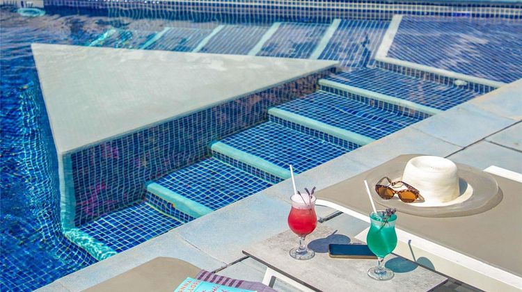 Mercure Marseille Bompard Other