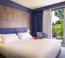Mercure Marseille Bompard Room