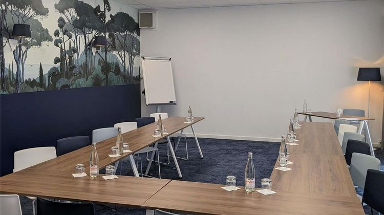 Mercure Marseille Bompard Meeting