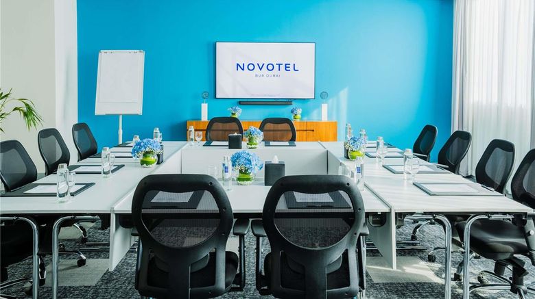 <b>Novotel Bur Dubai Hotel Meeting</b>. Images powered by <a href="https://iceportal.shijigroup.com/" title="IcePortal" target="_blank">IcePortal</a>.
