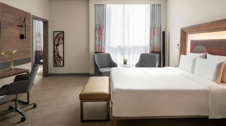 Novotel Bur Dubai Hotel Room