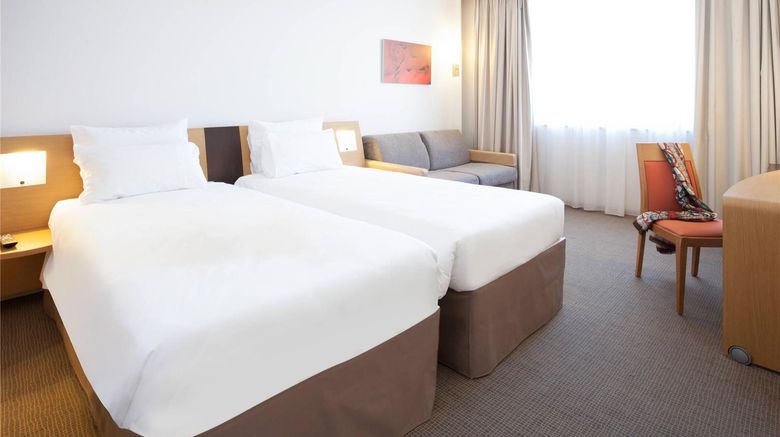 <b>Sercotel Valladolid Room</b>. Images powered by <a href="https://iceportal.shijigroup.com/" title="IcePortal" target="_blank">IcePortal</a>.