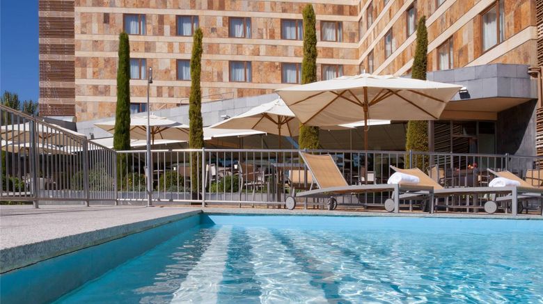 <b>Sercotel Valladolid Pool</b>. Images powered by <a href="https://iceportal.shijigroup.com/" title="IcePortal" target="_blank">IcePortal</a>.