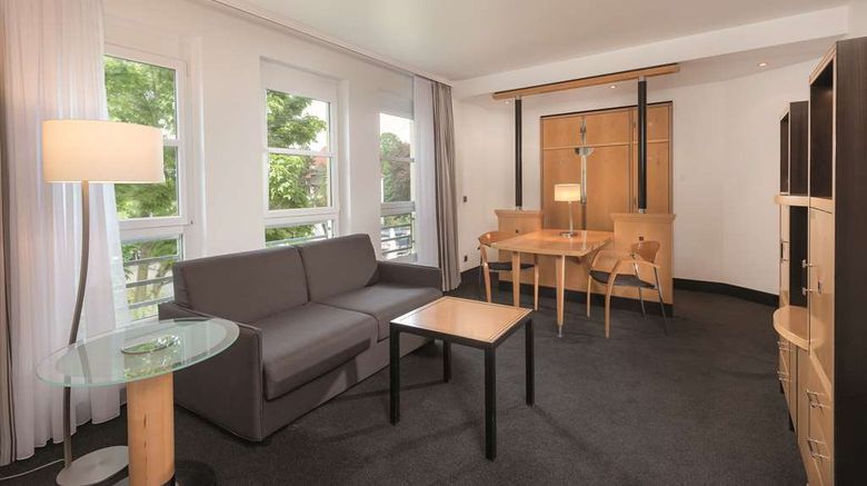 <b>Seminaris Hotel Leipzig Suite</b>. Images powered by <a href="https://iceportal.shijigroup.com/" title="IcePortal" target="_blank">IcePortal</a>.