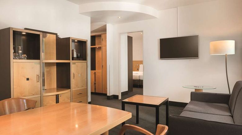 <b>Seminaris Hotel Leipzig Suite</b>. Images powered by <a href="https://iceportal.shijigroup.com/" title="IcePortal" target="_blank">IcePortal</a>.