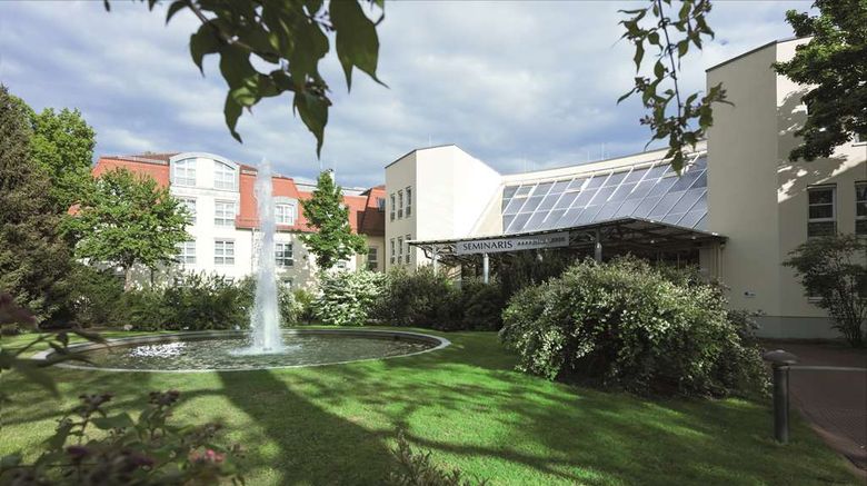 <b>Seminaris Hotel Leipzig Exterior</b>. Images powered by <a href="https://iceportal.shijigroup.com/" title="IcePortal" target="_blank">IcePortal</a>.