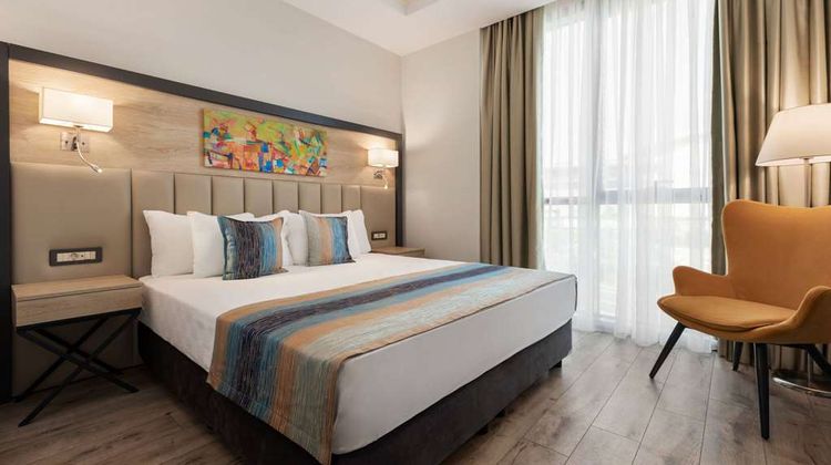 Ramada Encore by Wyndham Basin Express Room