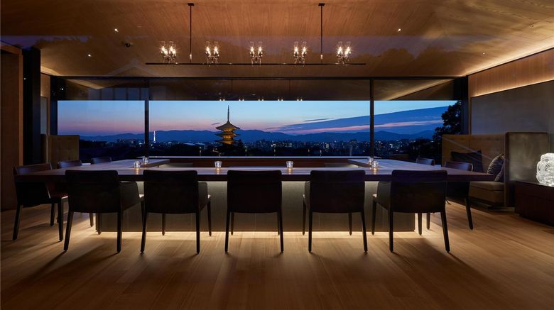 <b>Park Hyatt Kyoto Restaurant</b>. Images powered by <a href="https://iceportal.shijigroup.com/" title="IcePortal" target="_blank">IcePortal</a>.
