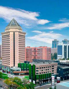 BEI Zhaolong Hotel