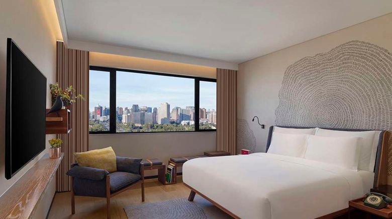 <b>BEI Zhaolong Hotel Room</b>. Images powered by <a href="https://iceportal.shijigroup.com/" title="IcePortal" target="_blank">IcePortal</a>.