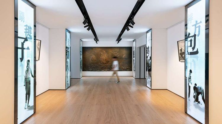 BEI Zhaolong Hotel Lobby