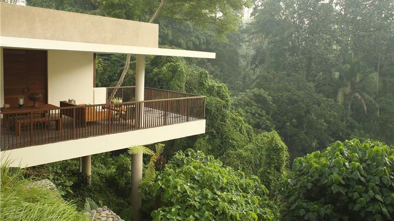 <b>Alila Ubud Suite</b>. Images powered by <a href="https://iceportal.shijigroup.com/" title="IcePortal" target="_blank">IcePortal</a>.
