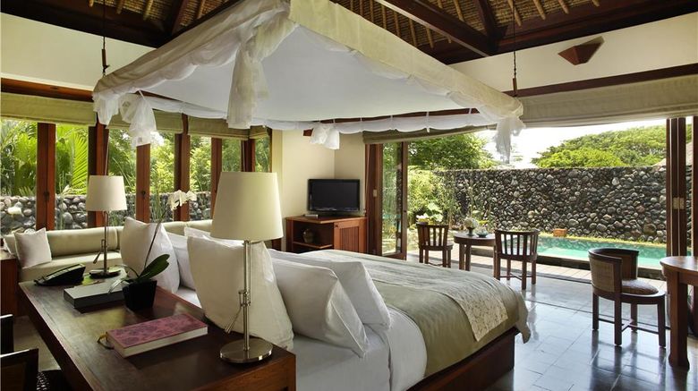 <b>Alila Ubud Room</b>. Images powered by <a href="https://iceportal.shijigroup.com/" title="IcePortal" target="_blank">IcePortal</a>.