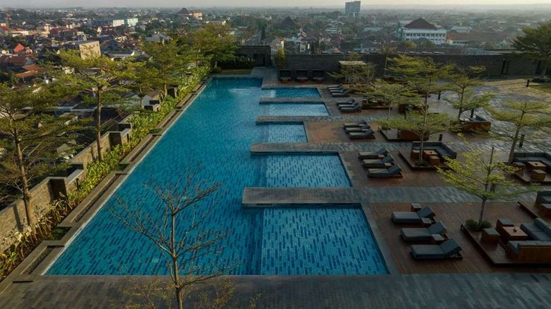 <b>Alila Solo Hotel Pool</b>. Images powered by <a href="https://iceportal.shijigroup.com/" title="IcePortal" target="_blank">IcePortal</a>.