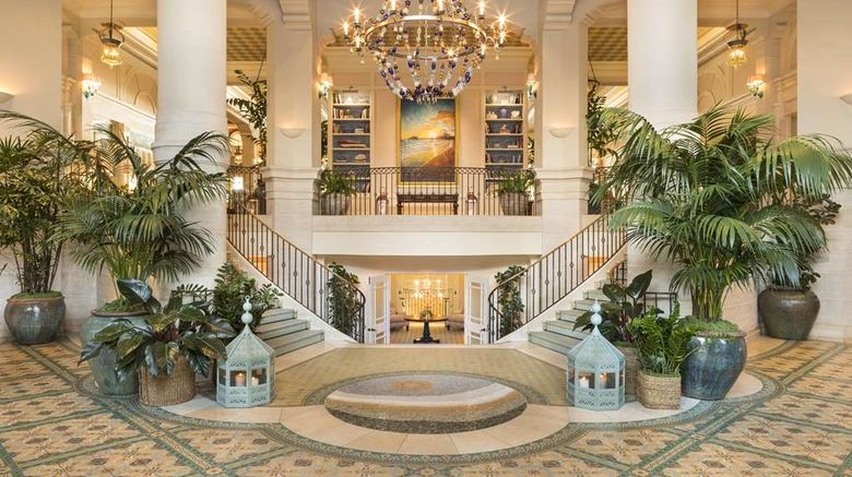 <b>Hotel Casa del Mar Lobby</b>. Images powered by <a href="https://iceportal.shijigroup.com/" title="IcePortal" target="_blank">IcePortal</a>.