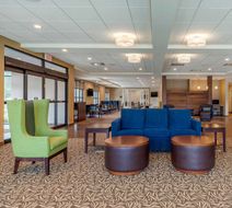 Comfort Inn and Suites Florence Center Area Lobby