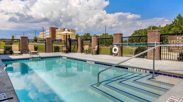 <b>Comfort Inn and Suites Florence Center Area Pool</b>. Images powered by <a href="https://iceportal.shijigroup.com/" title="IcePortal" target="_blank">IcePortal</a>.