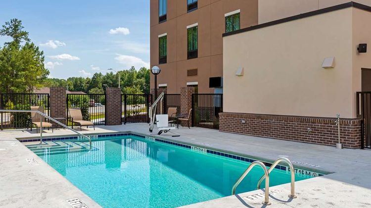 Comfort Inn and Suites Florence Center Area Pool